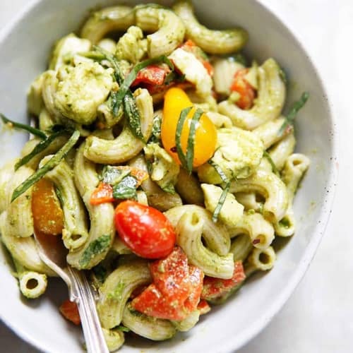 Caprese Pesto Pasta Salad Lexi S Clean Kitchen