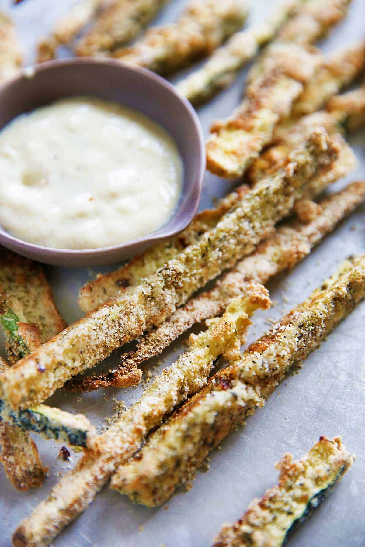 Paleo Zucchini Fries with dipping sauce