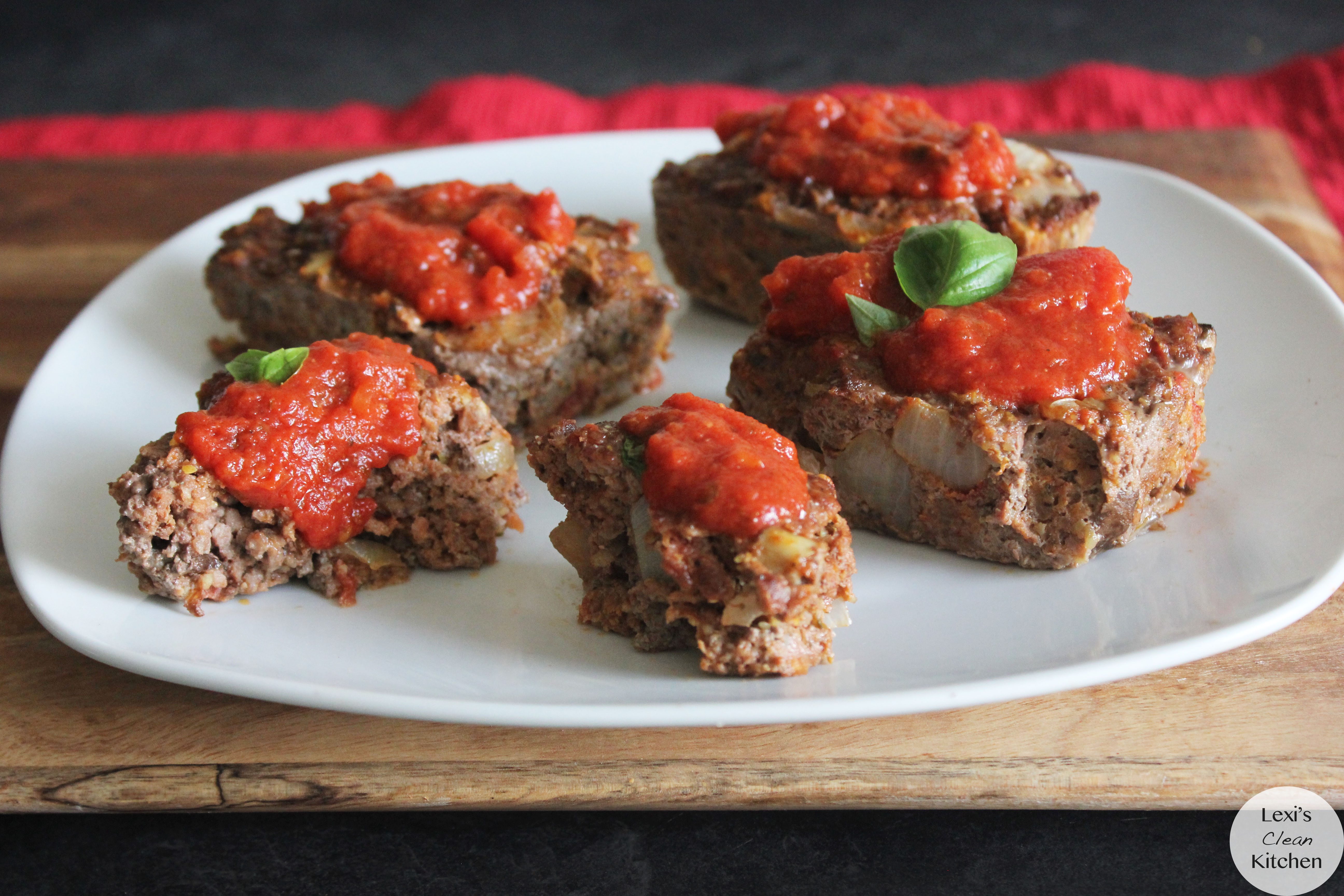 Italian-Style Mini Meatloaves - Lexi's Clean Kitchen