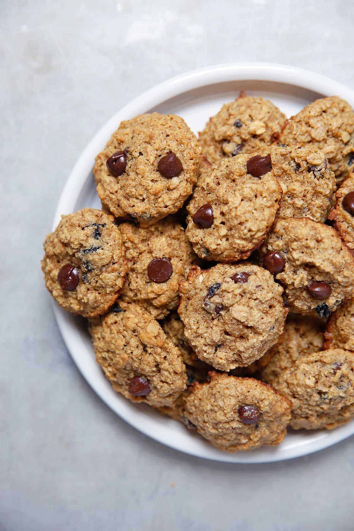 Gluten Free Oatmeal Raisin Cookies