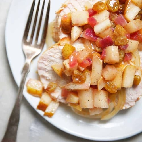 https://lexiscleankitchen.com/wp-content/uploads/2013/09/Turkey-Roast-Pear-Chutney4-500x500.jpg