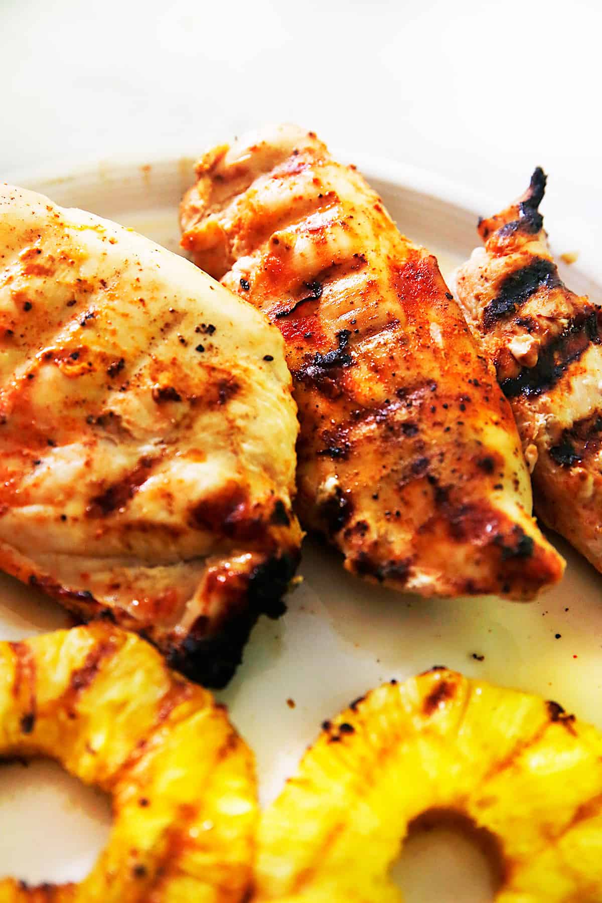 Meal Prep Grilled Lime Chicken and Avocado Salad - Pretty Delicious Eats