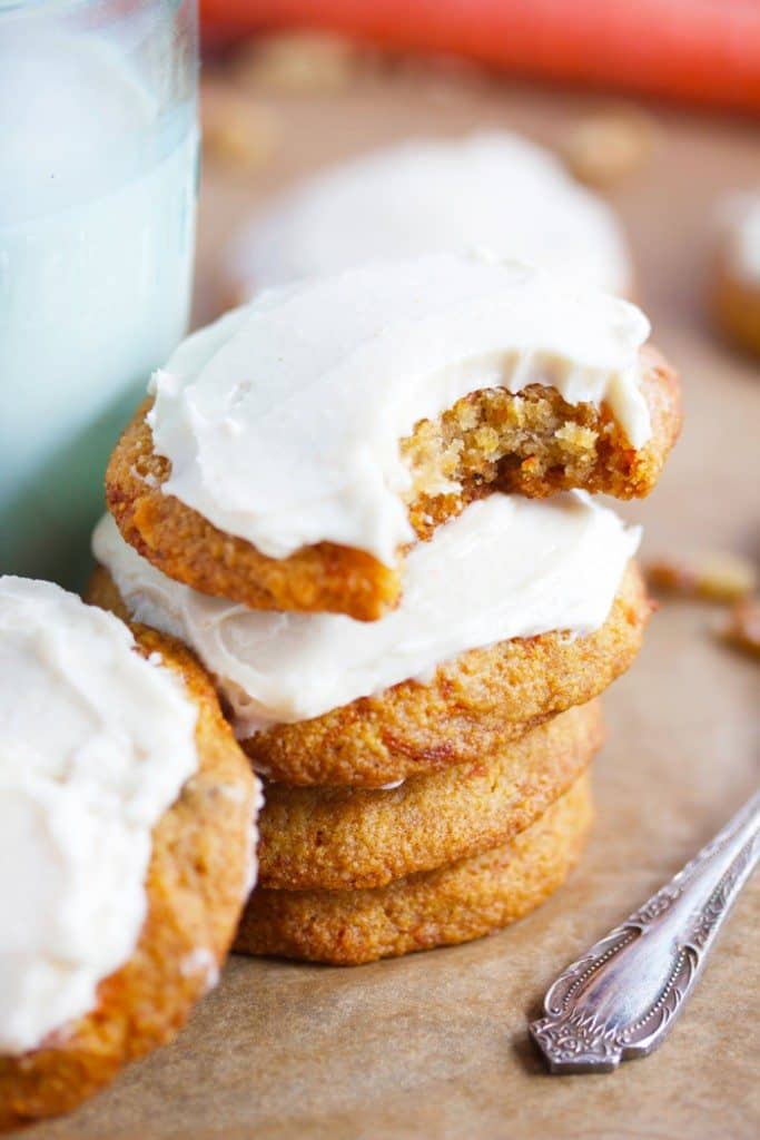 Carrotcakecookies_maplefrosting10