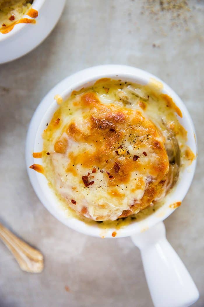 Healthy Slow Cooker French Onion Soup