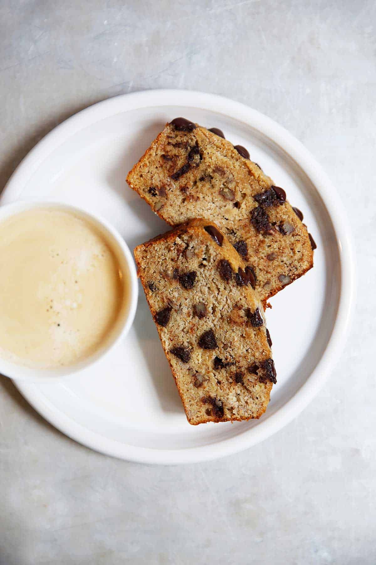 Paleo Banana Bread With Chocolate Chips Lexi S Clean Kitchen