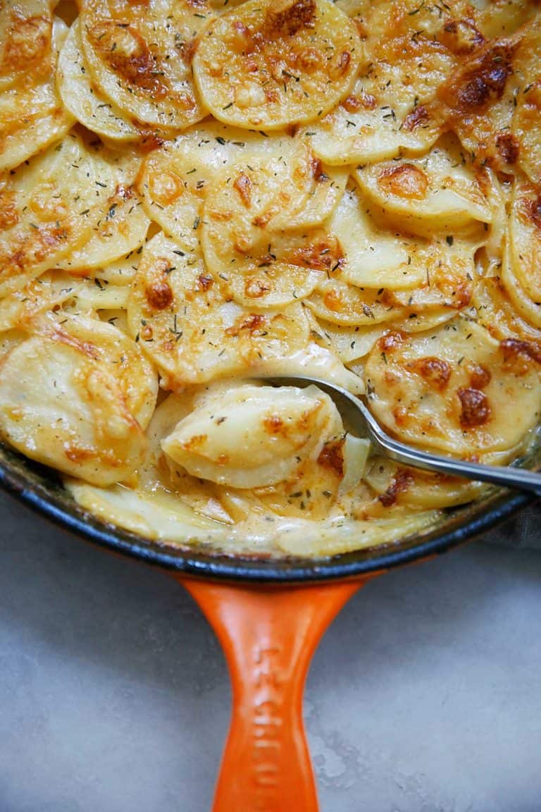 Healthier Cheesy Scalloped Potatoes | Lexi's Clean Kitchen