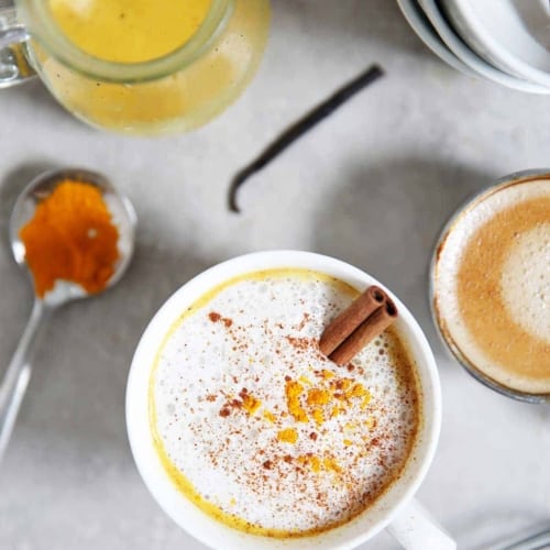 Golden Milk {Turmeric Milk Latte} –