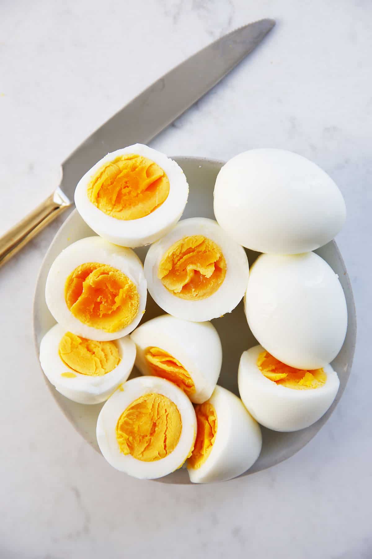 Instant Pot Hard Boiled Eggs - Lexi's Clean Kitchen