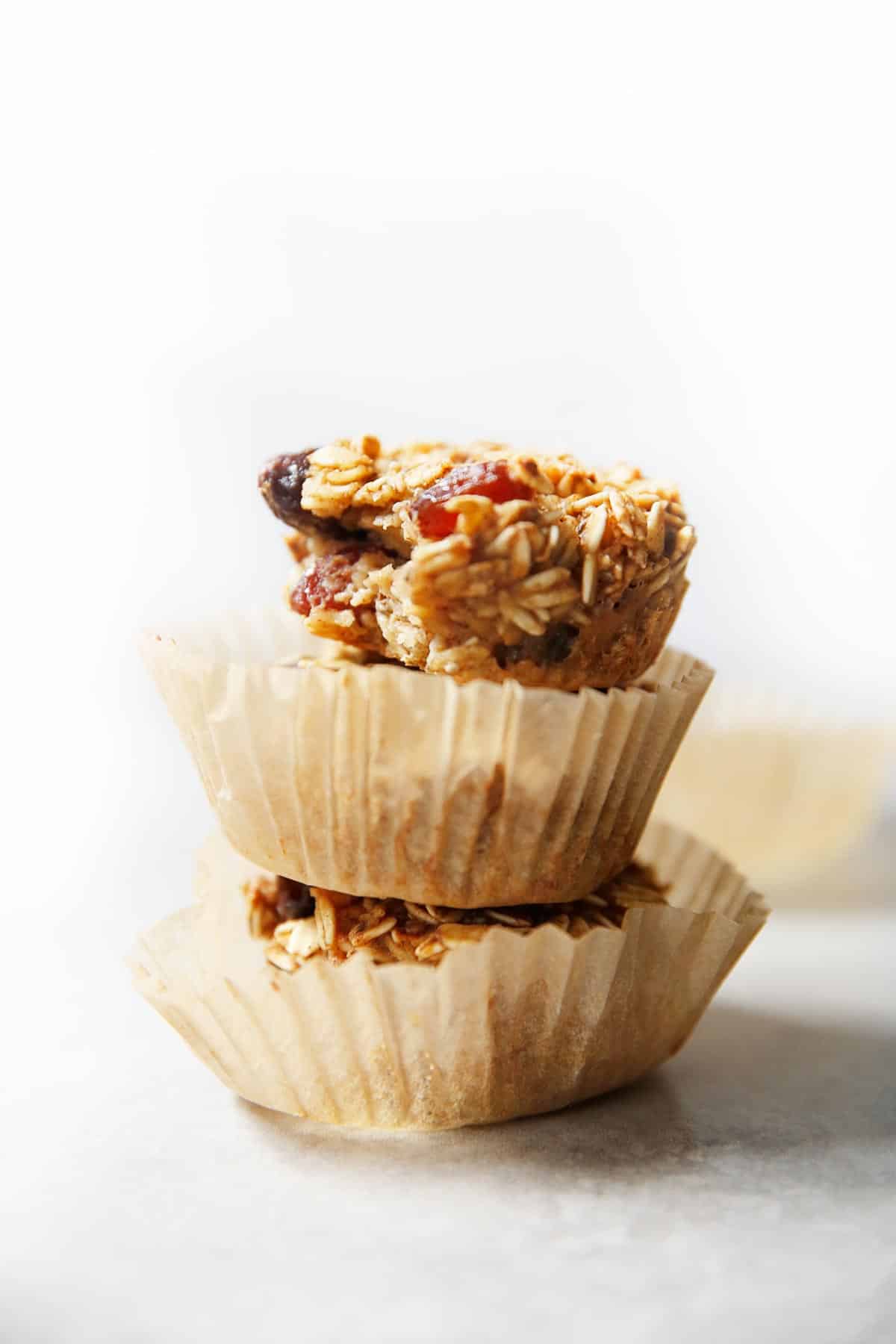 Meal Prep Baked Oatmeal Cups {5 Ways} - The Girl on Bloor