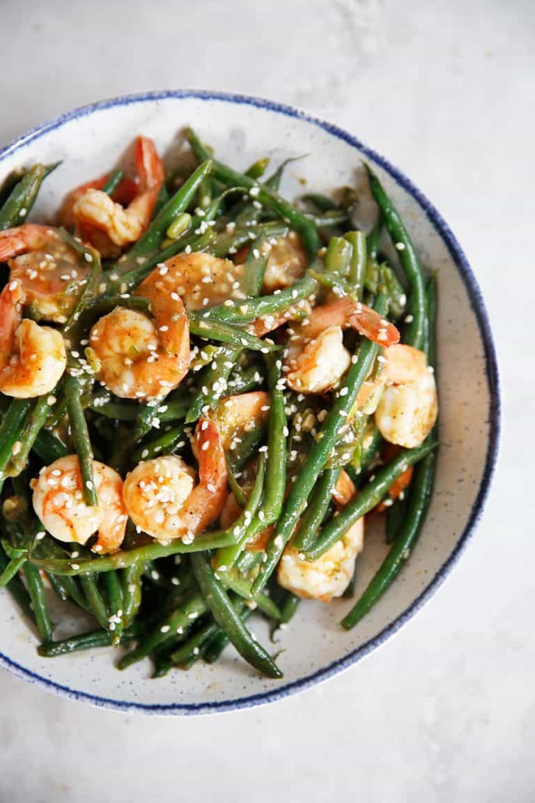 One-Pan Shrimp and Green Beans in Chinese Garlic Sauce