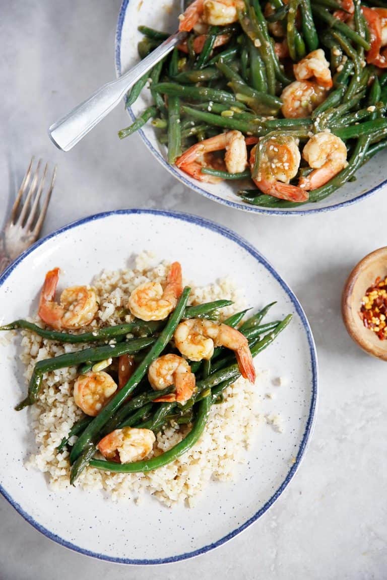 One-Pan Shrimp and Green Beans in Chinese Garlic Sauce