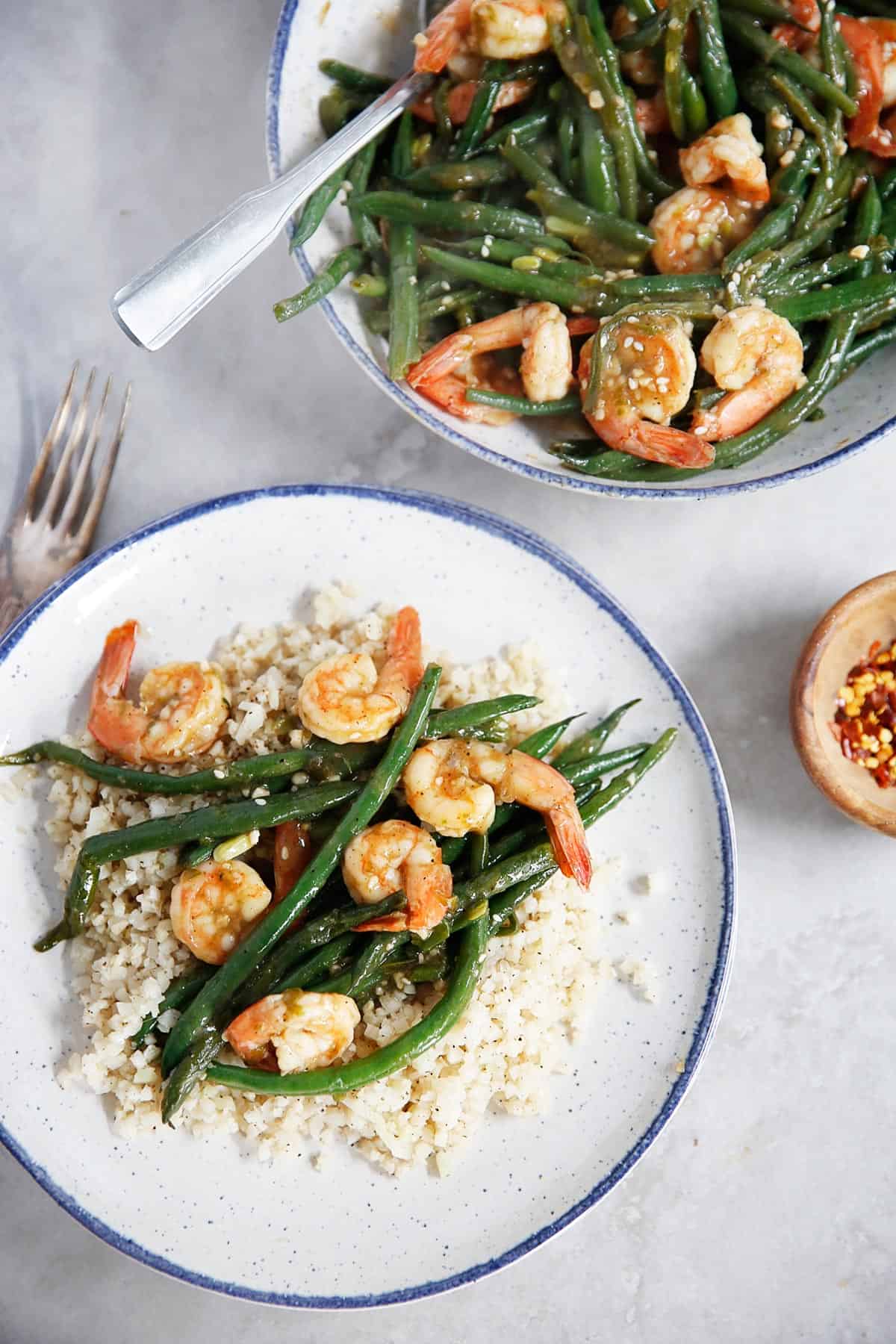 One-Pan Shrimp and Green Beans in Chinese Garlic Sauce