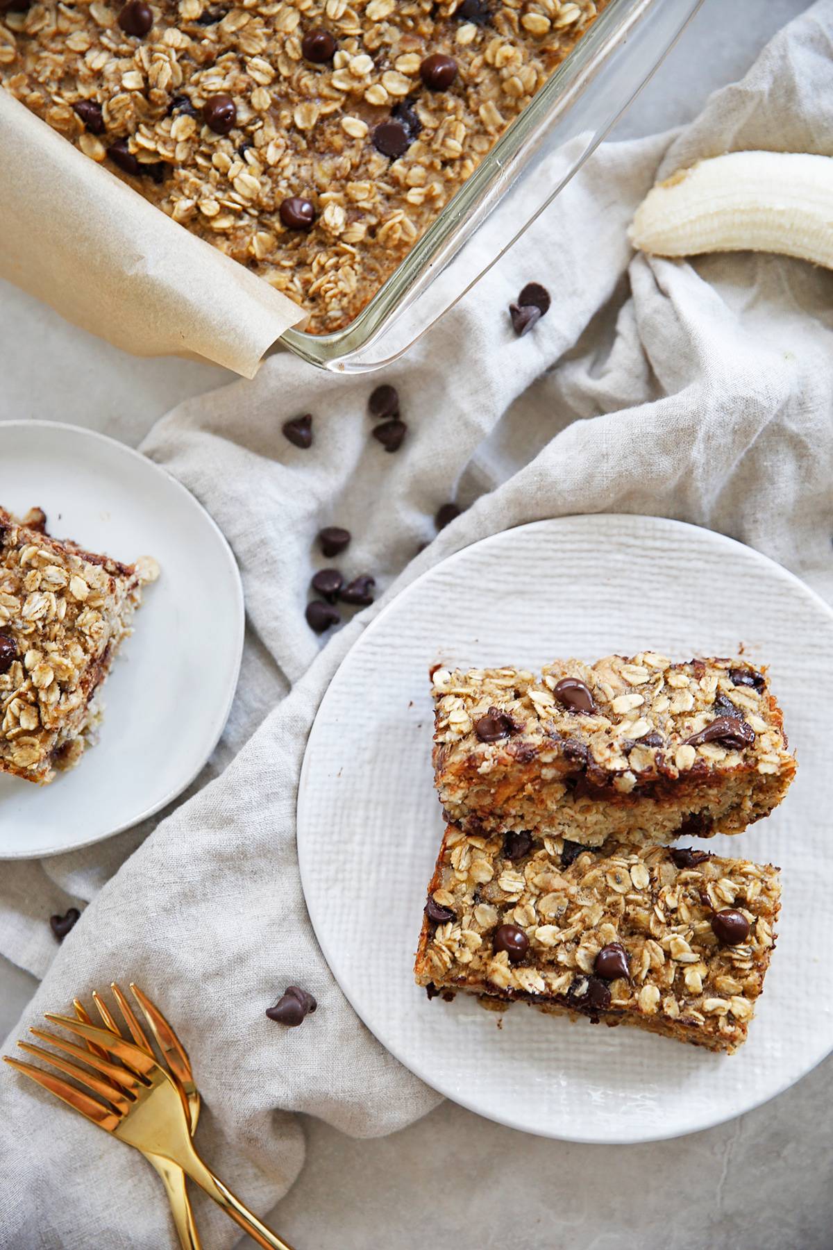 How to Make a Parchment Paper Sling - Lexi's Clean Kitchen