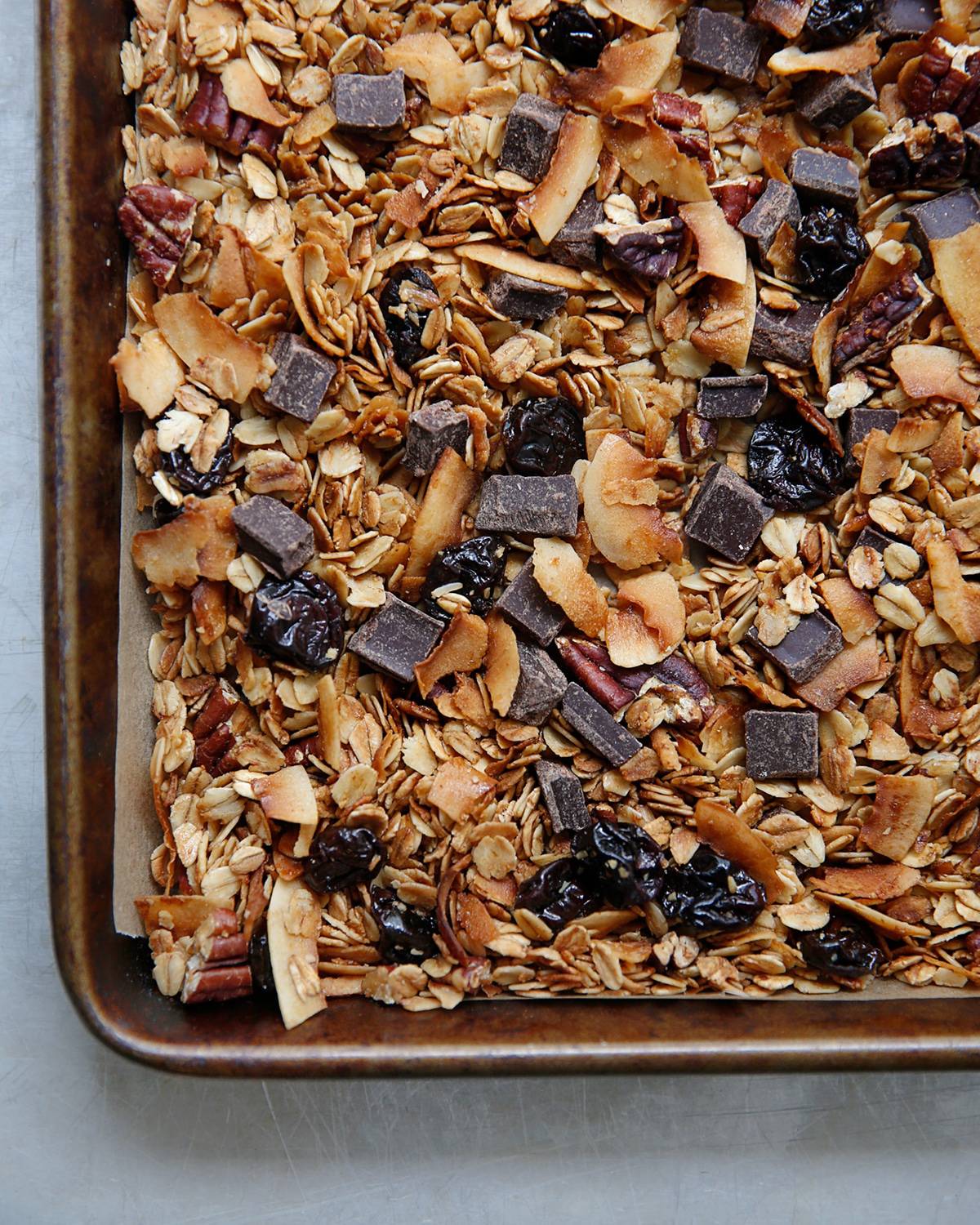 How do you preserve homemade granola