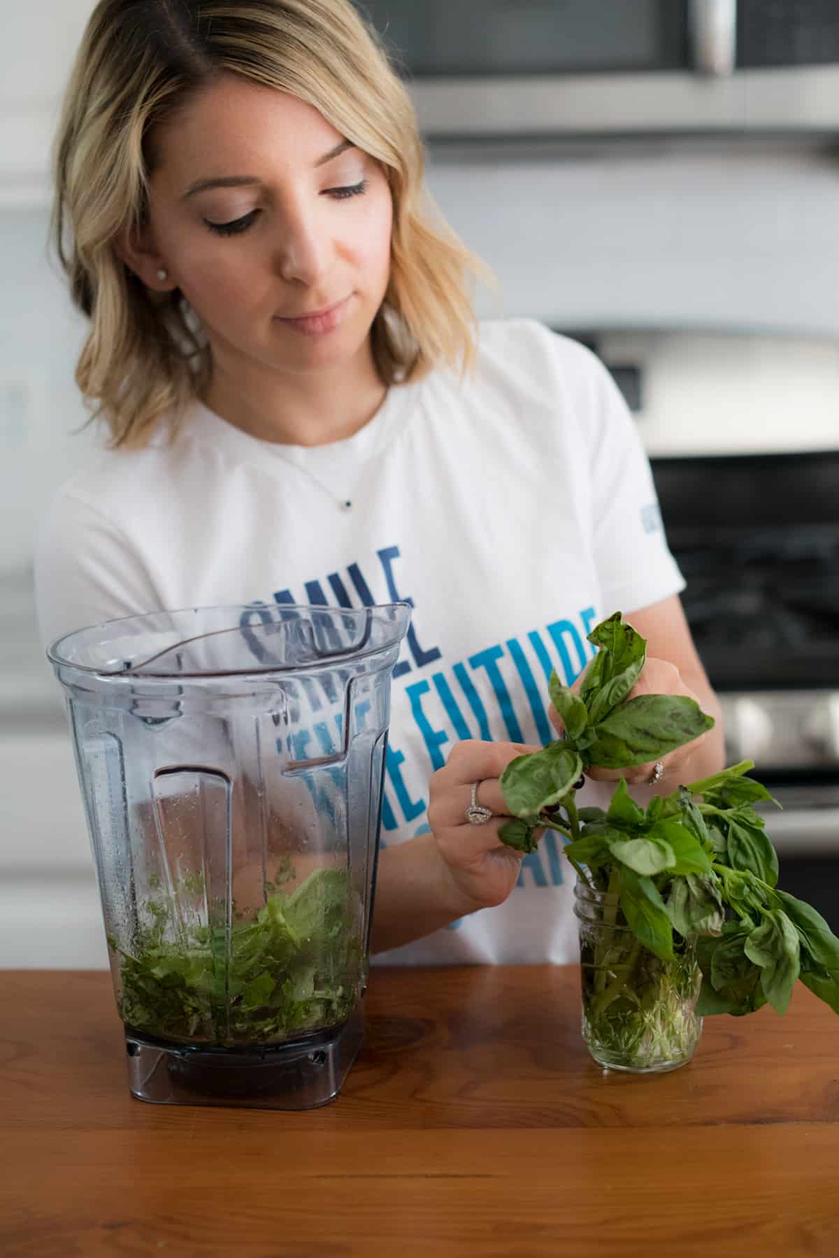 Showing how to preserve fresh herbs