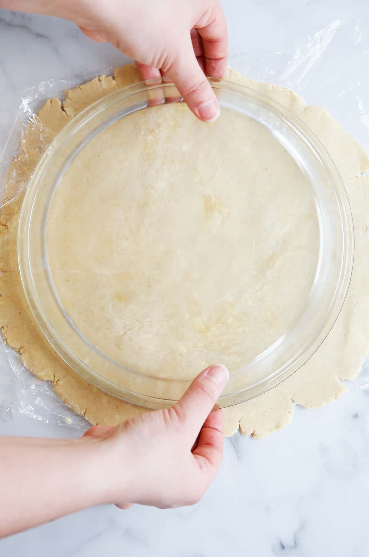 flaky oat flour pie crust before baking without filling