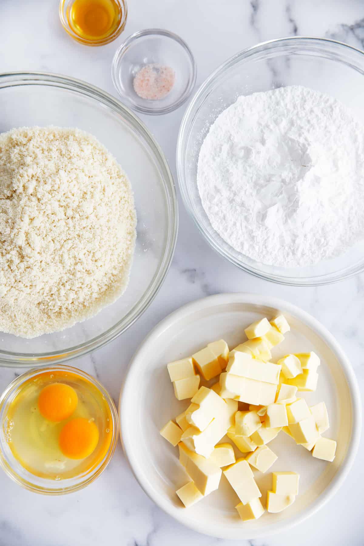 Ingredients for gluten free pie crust