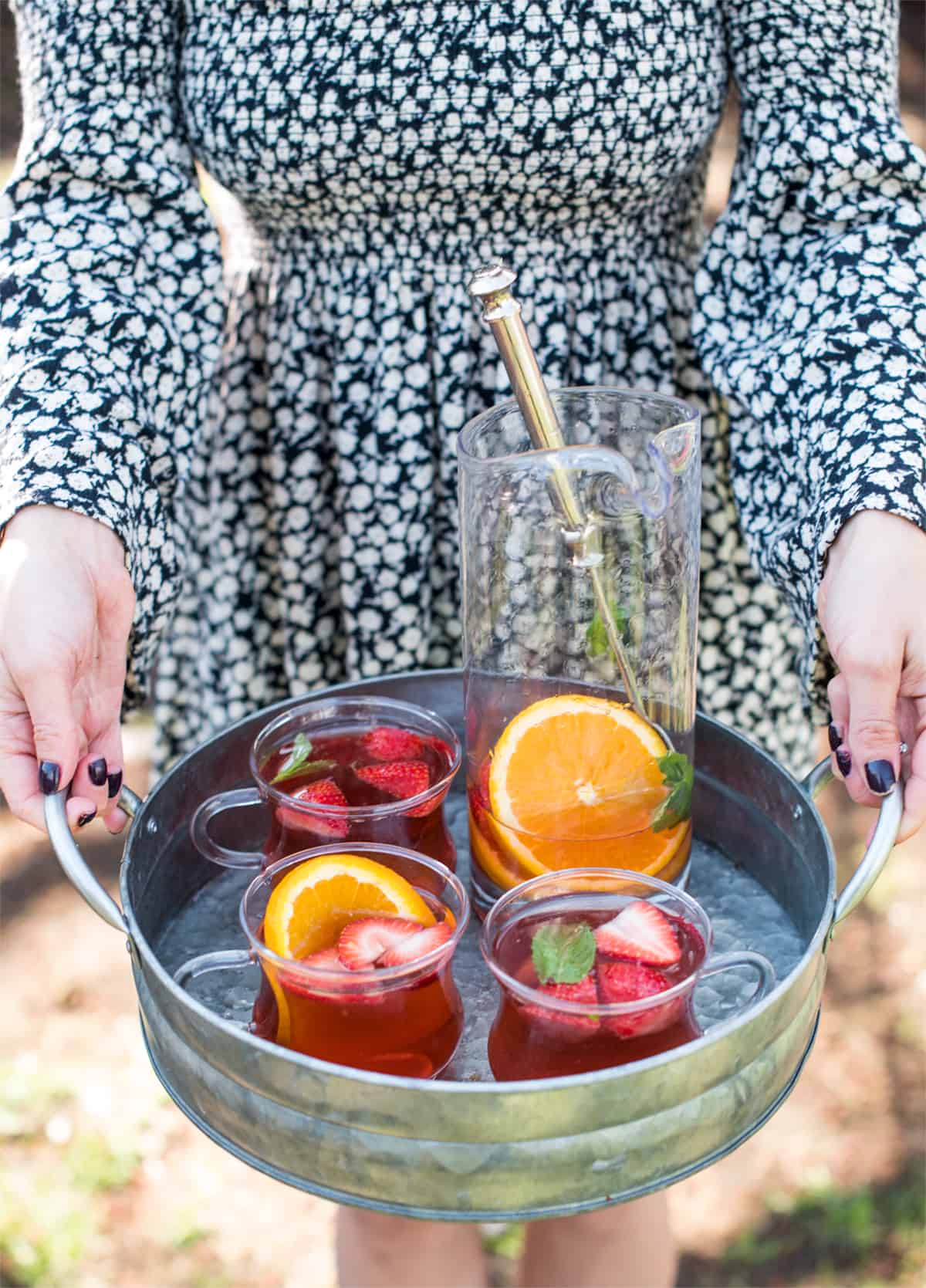 Serving glasses with summer cocktail