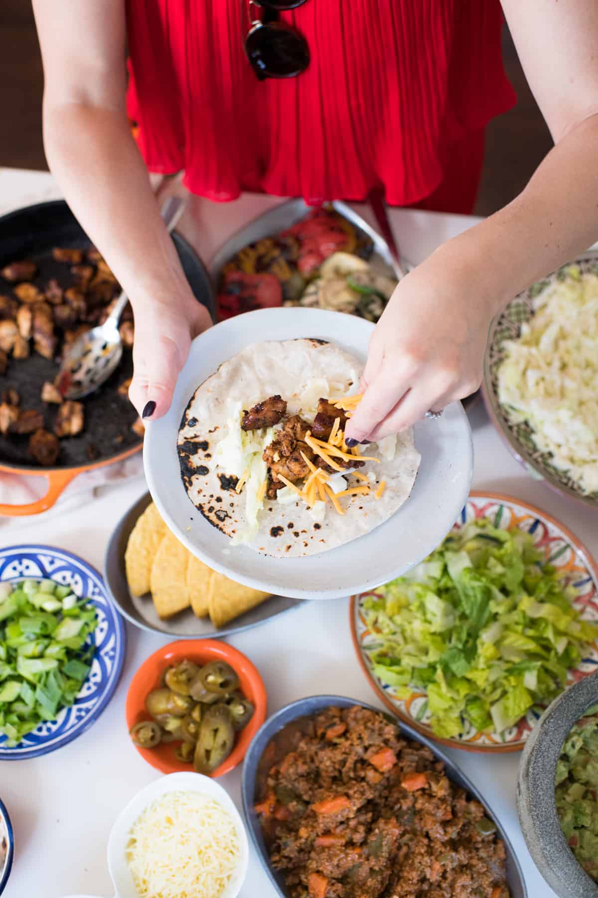 How To Host The Ultimate Taco Night