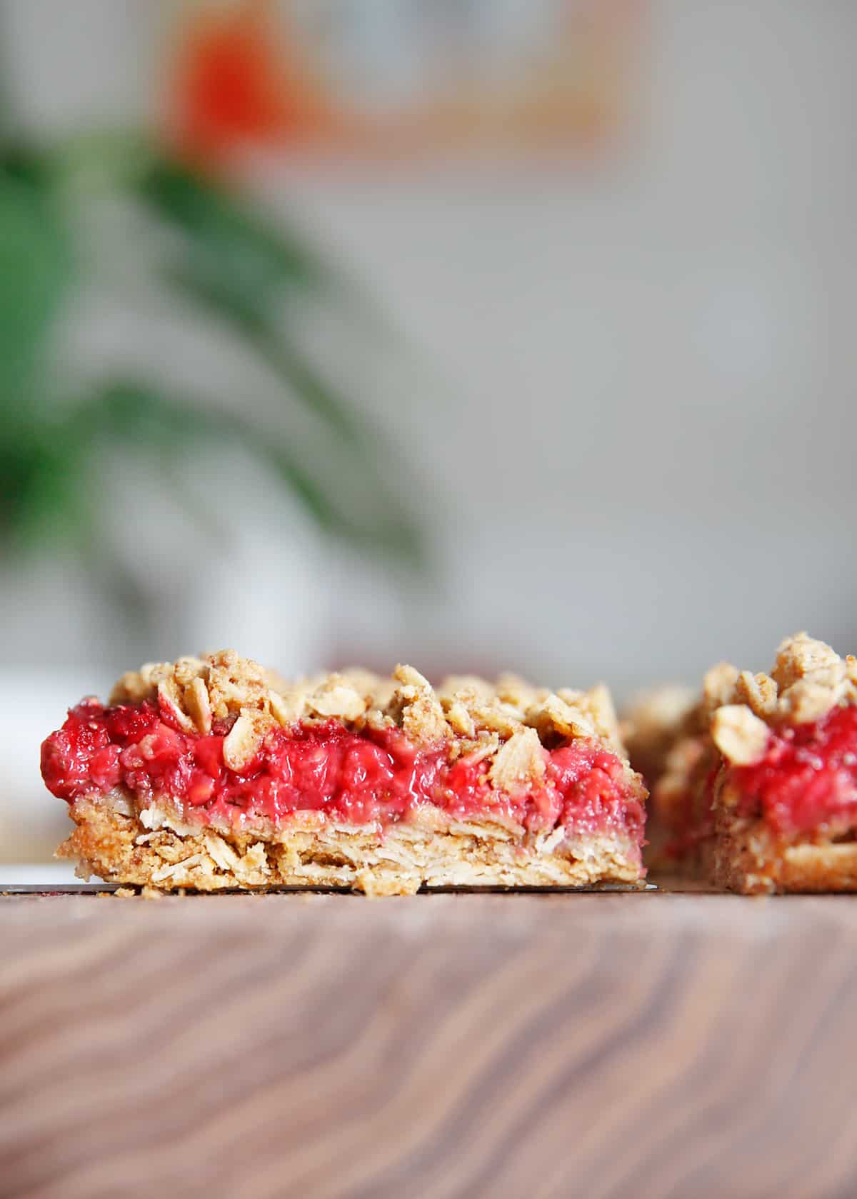 Raspberry oat breakfast bars.