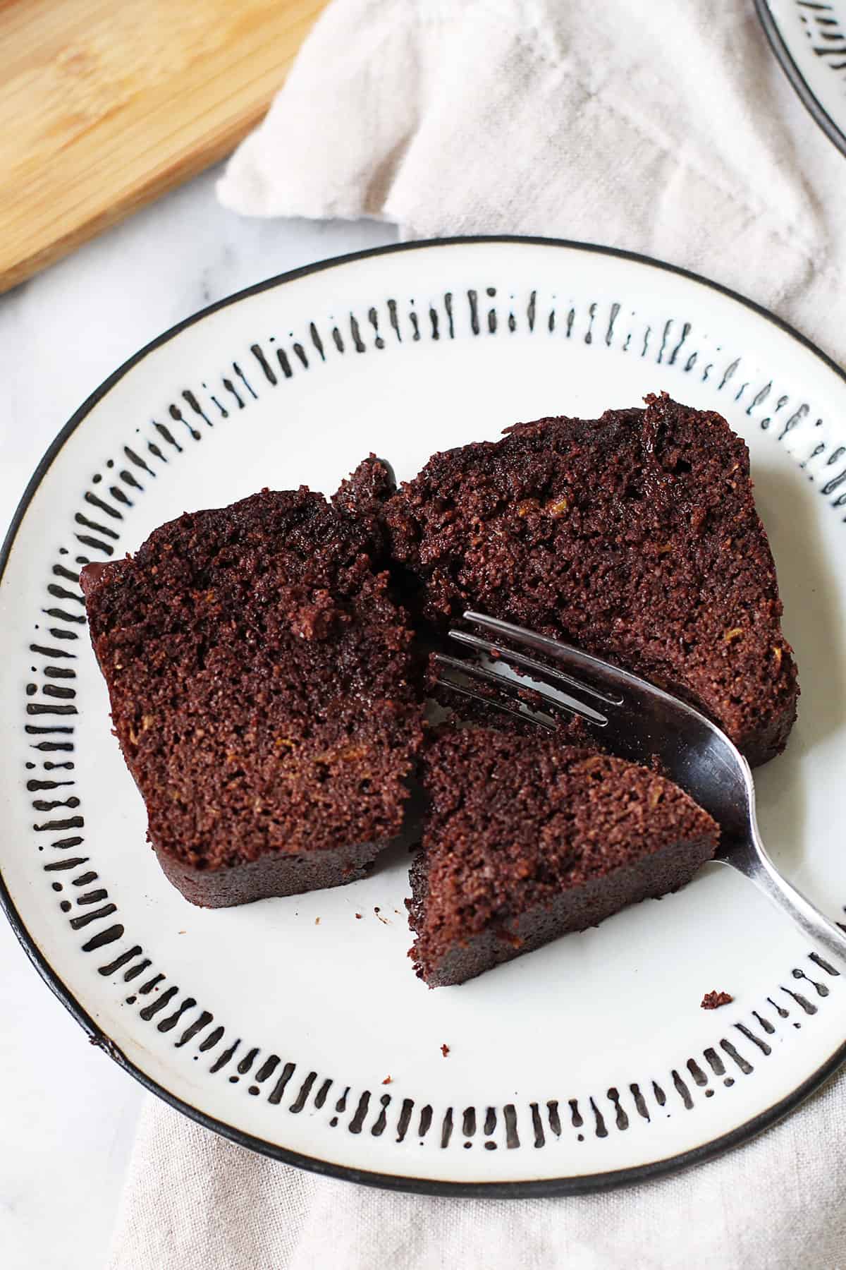 paleo chocolate zucchini bread