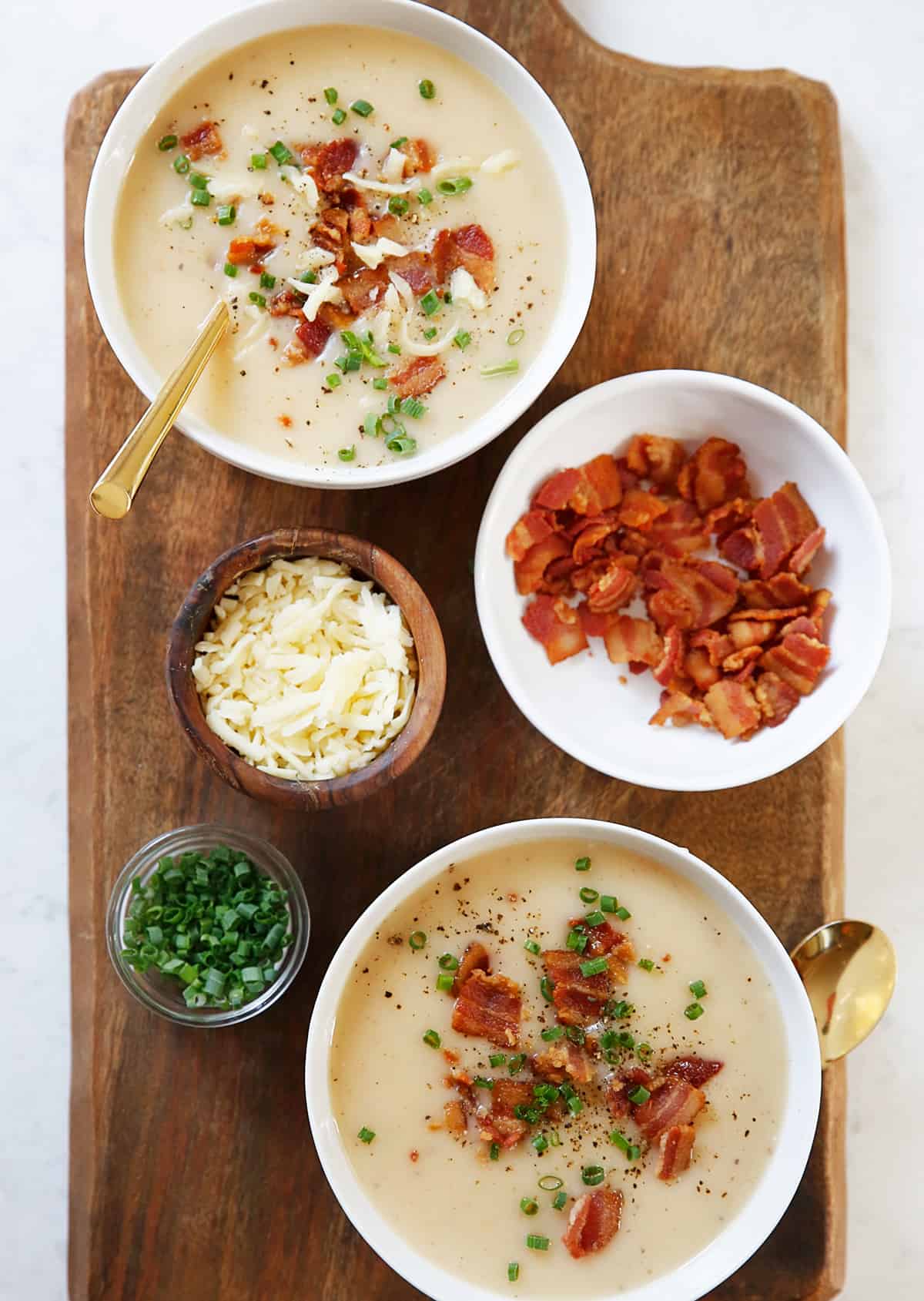 https://lexiscleankitchen.com/wp-content/uploads/2019/09/Instant-Pot-Loaded-Baked-Potato-Soup3.jpg