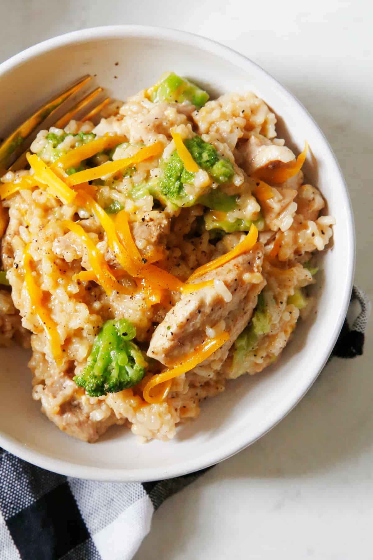 Instant Pot Cheesy Chicken, Broccoli and Rice