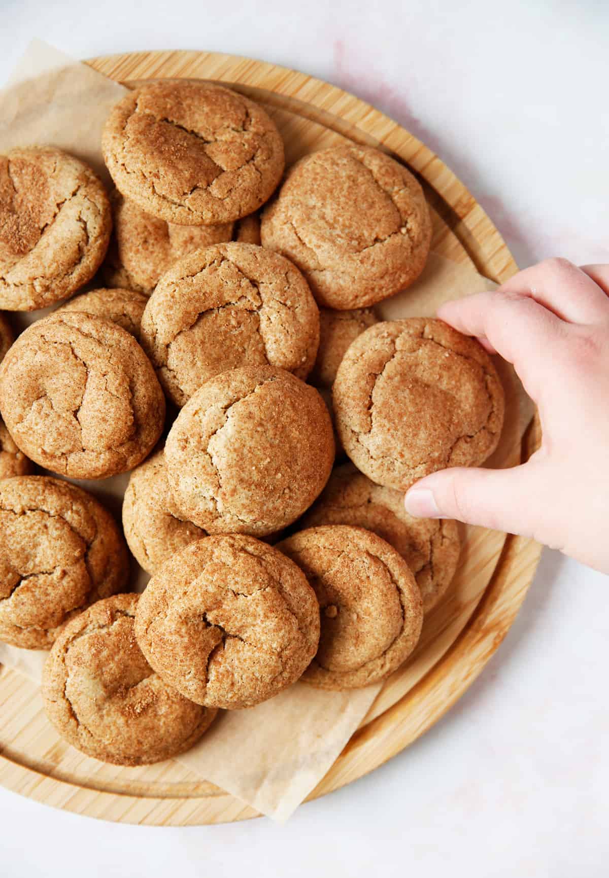 Easy baking snickerdoodle cookies.