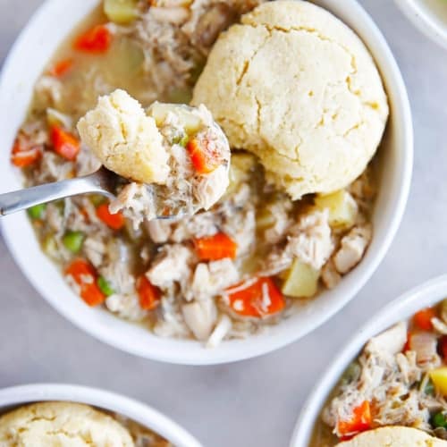 https://lexiscleankitchen.com/wp-content/uploads/2020/07/Deconstructed-Chicken-Pot-Pie-Soup-Paleo2-500x500.jpg