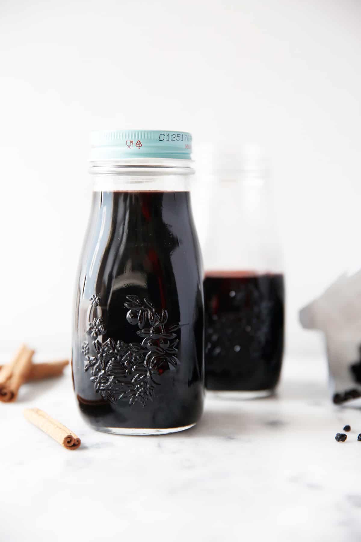 How to Make Elderberry Syrup (Natural Cold and Flu Remedy)