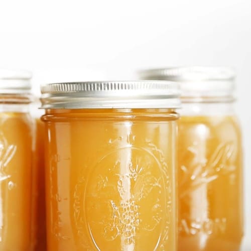 HOMEMADE CHICKEN STOCK - The Fig Jar