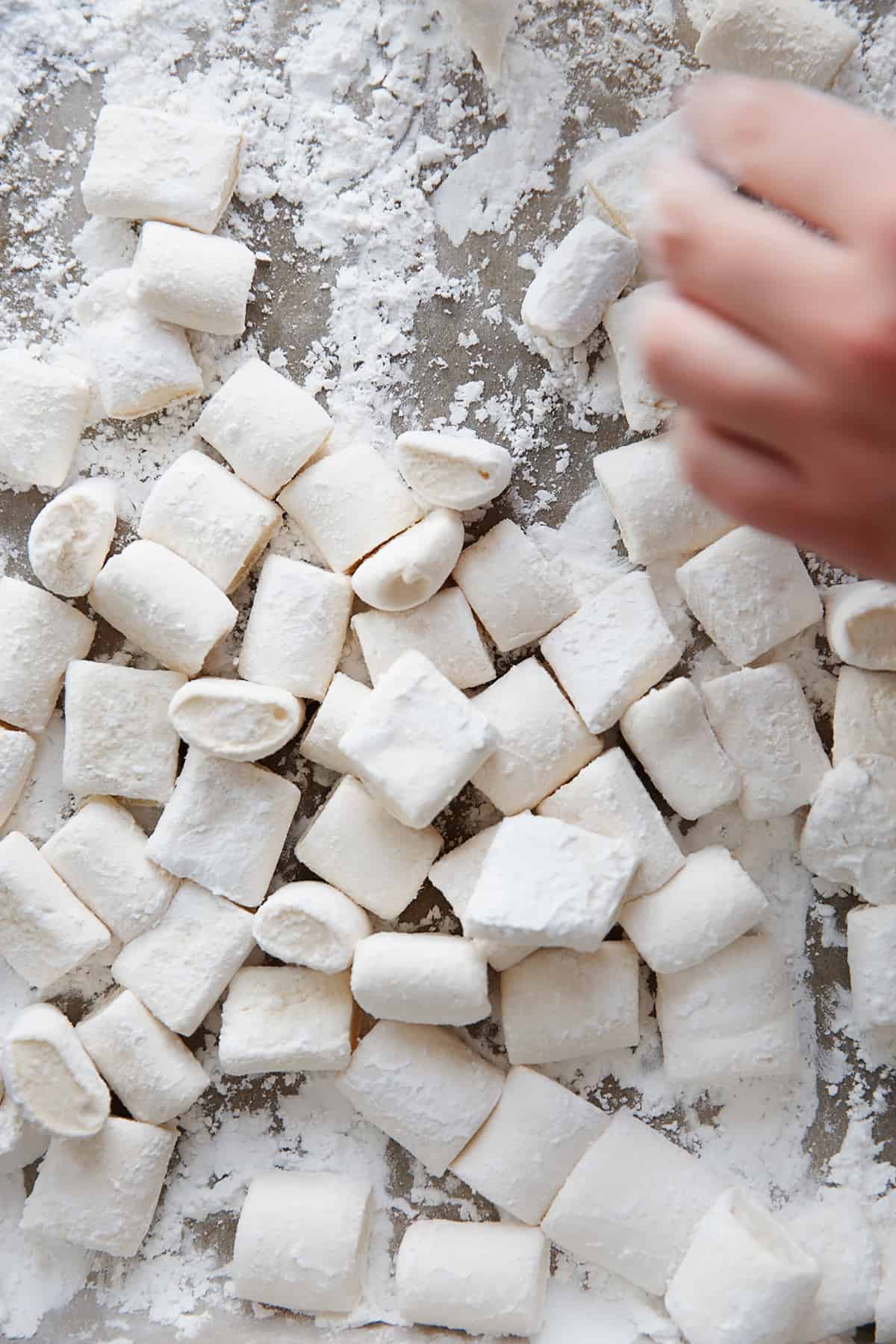 How to Make Marshmallows (Paleo)