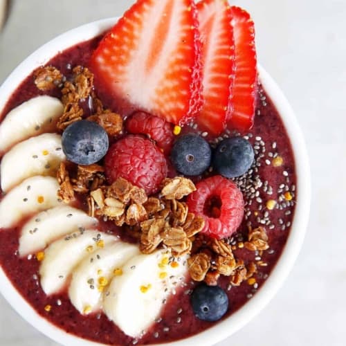 Classic Acai Bowls (vegan & gluten-free) - the pig & quill