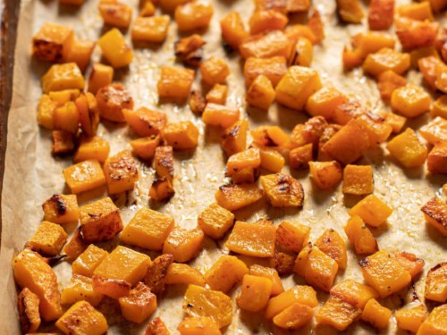 https://lexiscleankitchen.com/wp-content/uploads/2020/11/How-to-Cut-Butternut-Squash-6-500x375.jpg