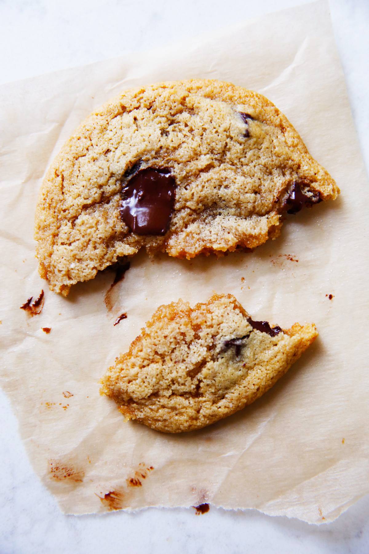 GLUTEN FREE CHOCOLATE CHIP COOKIES-image