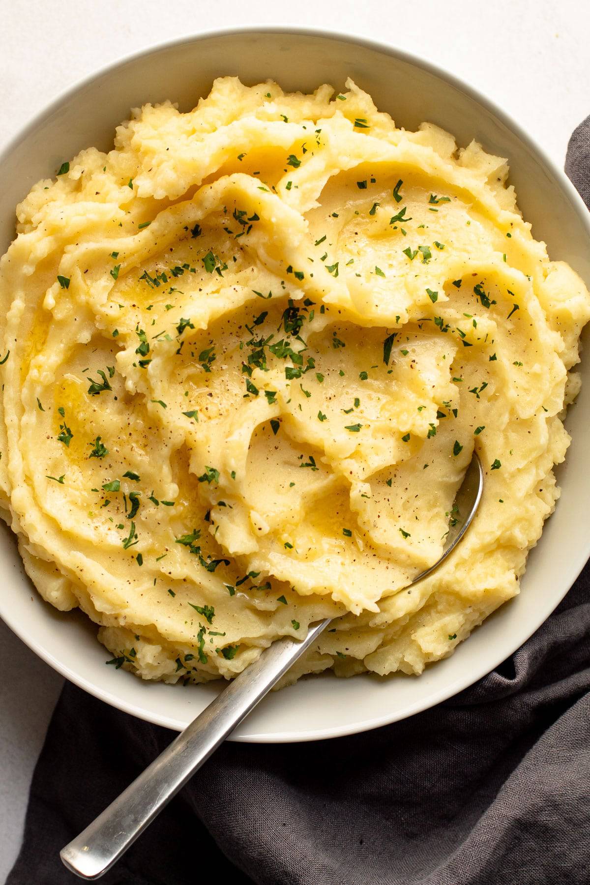 A bowl of instant pot mashed potatoes.