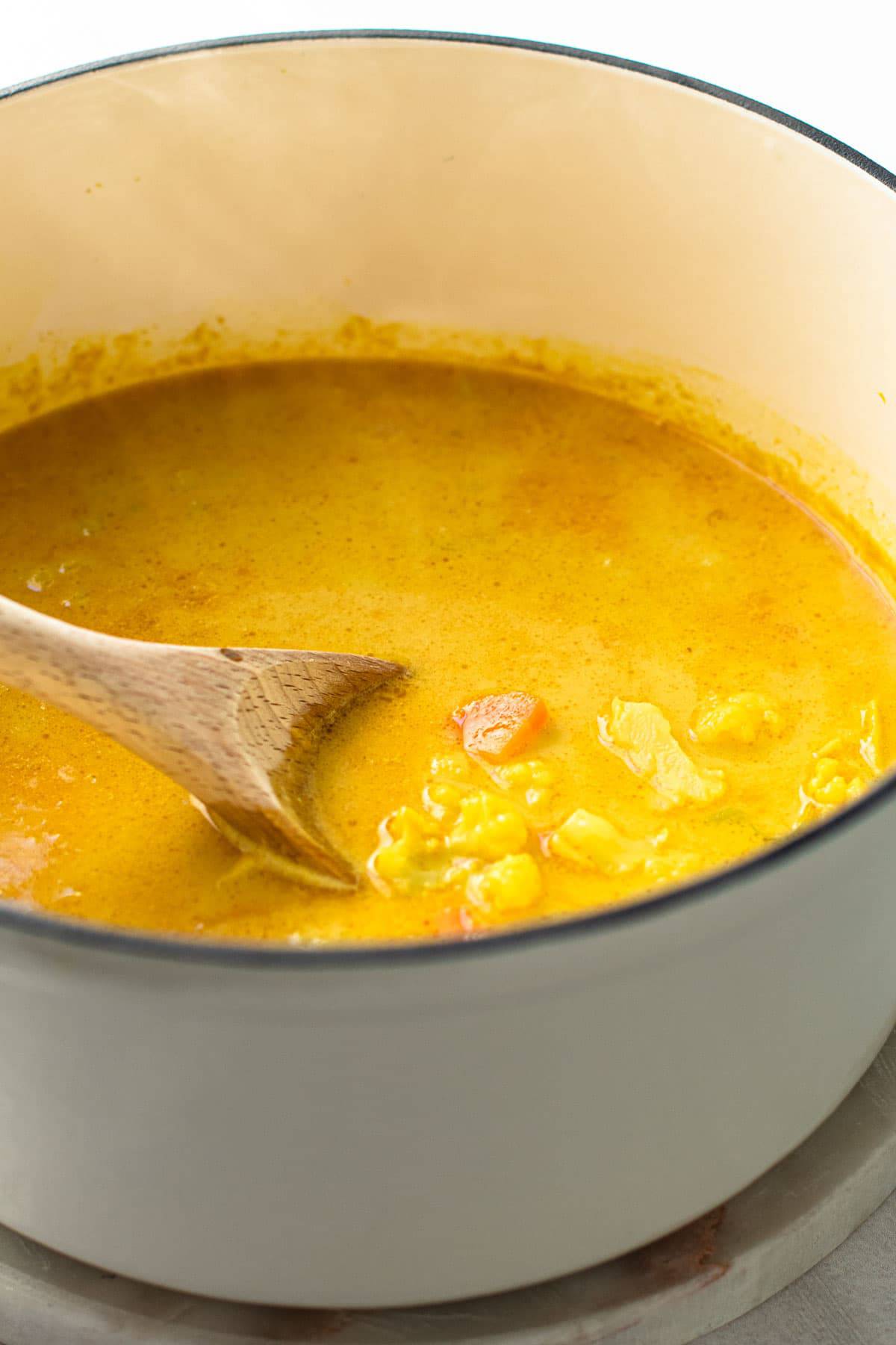 A pot of vegan cauliflower soup.