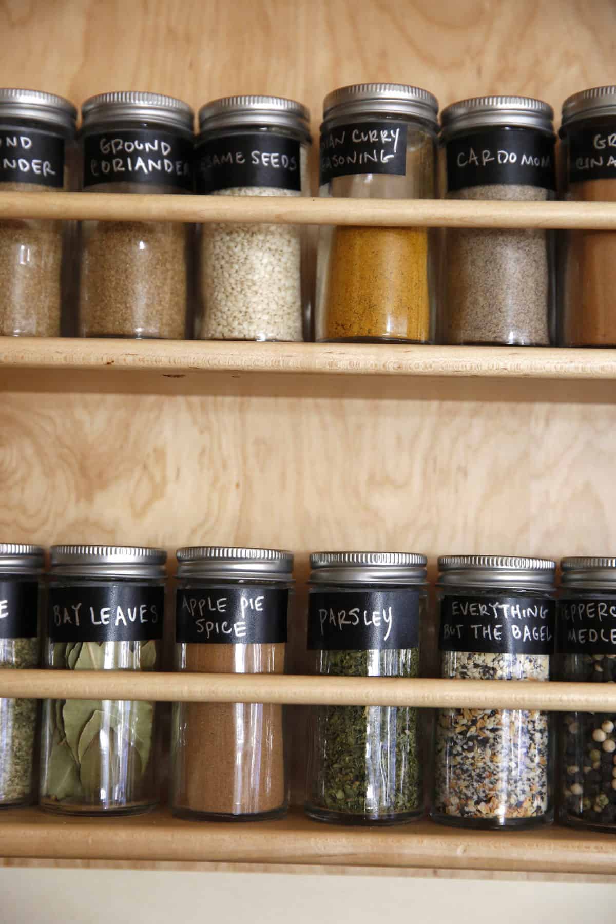 How to Store Spices