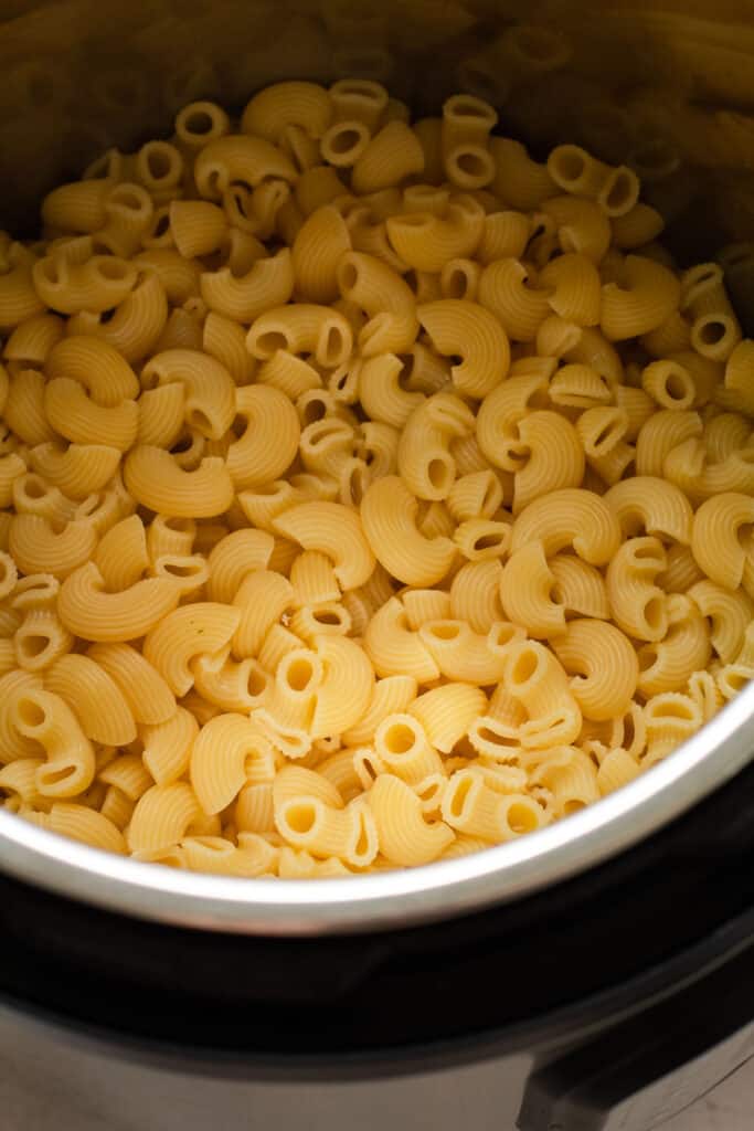 Cooked pasta in the instant pot.