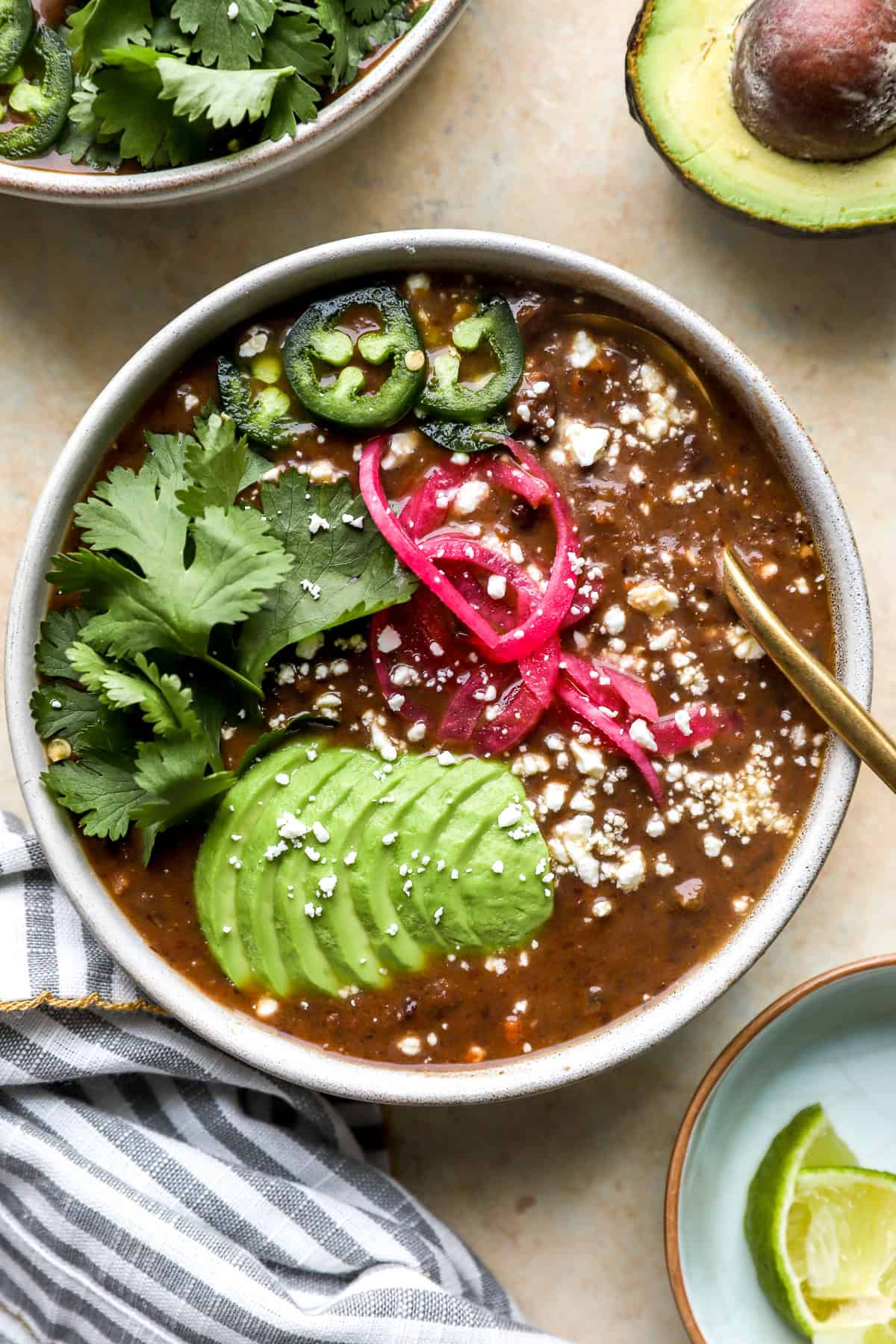 Easy Black Bean Soup (VEGAN!)