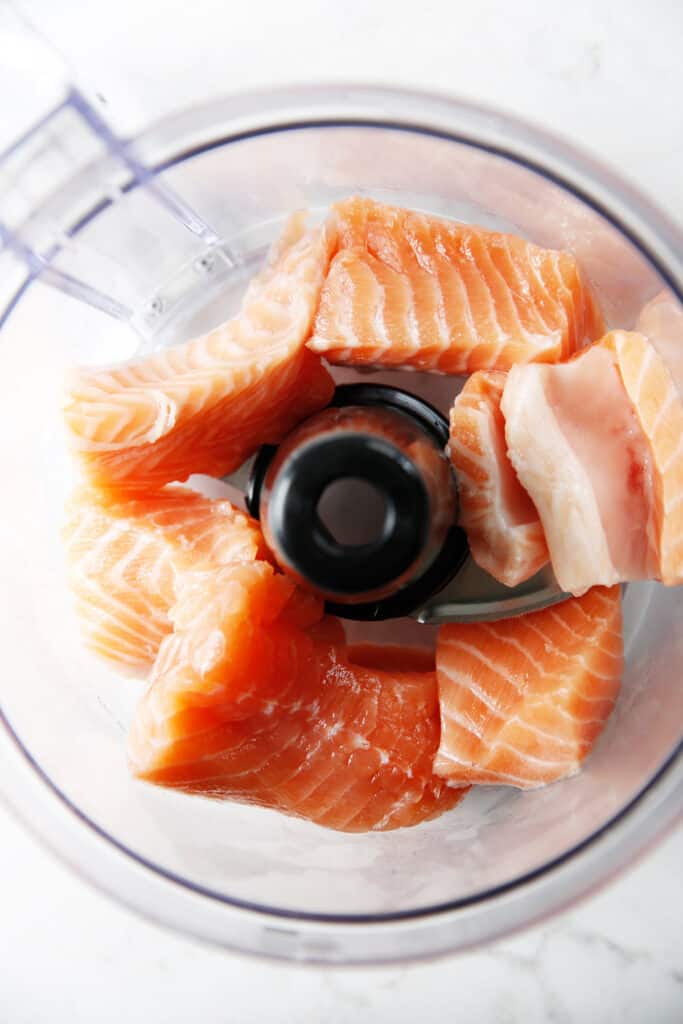 salmon for salmon burgers recipe in food processor