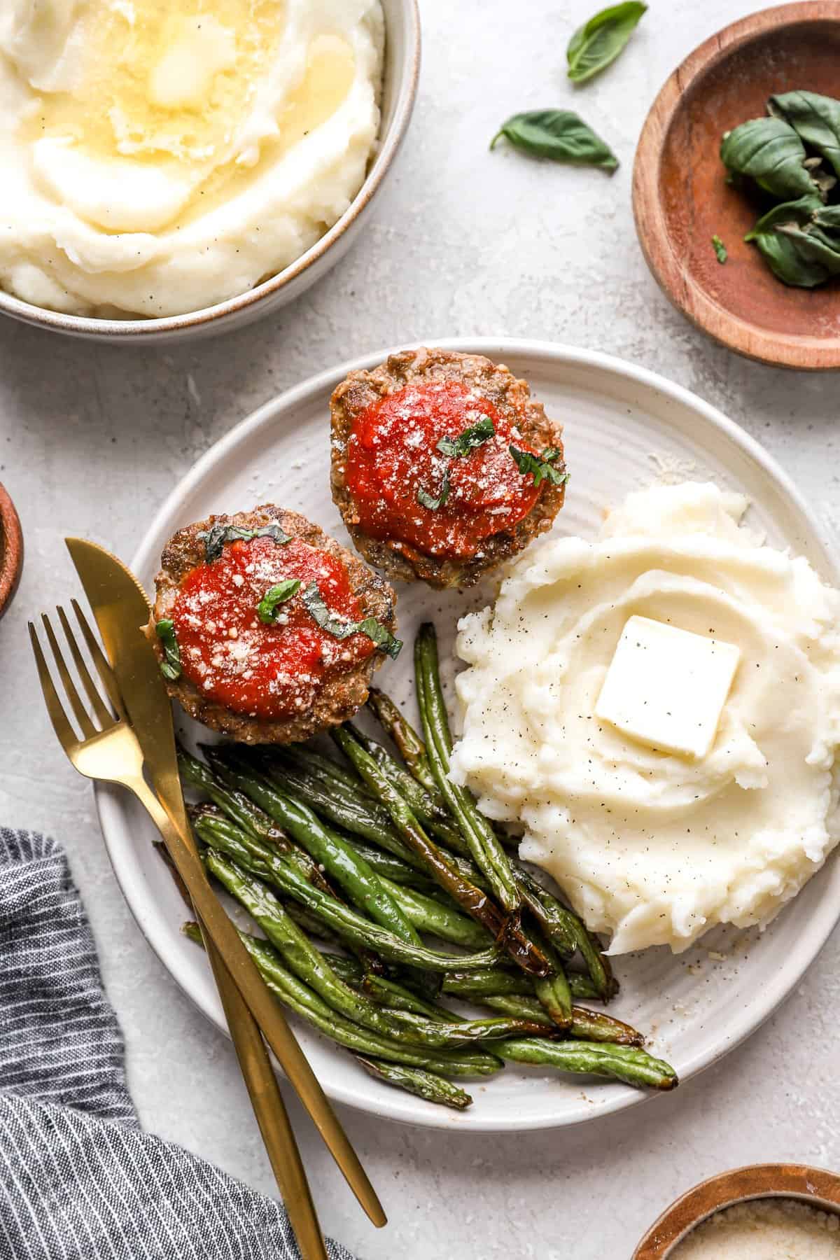 Italian-Style Mini Meatloafs