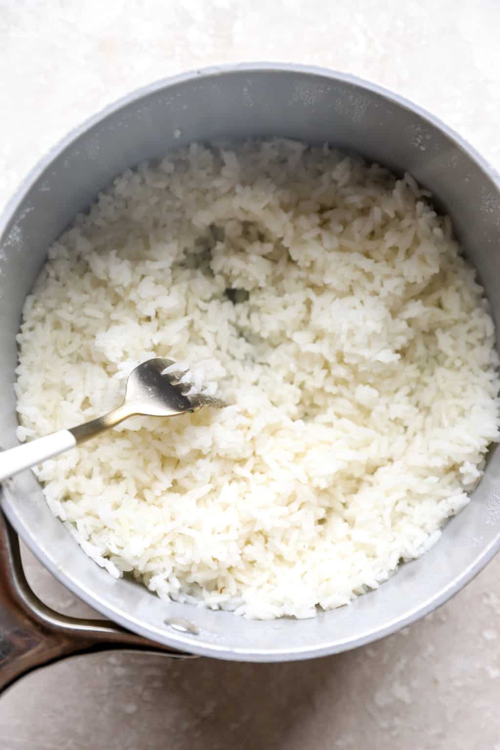 How to Cook White Rice on the Stove - Lexi's Clean Kitchen